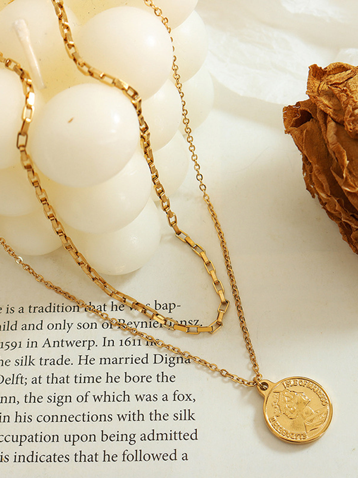 Double Layer Coin Pendant Necklace