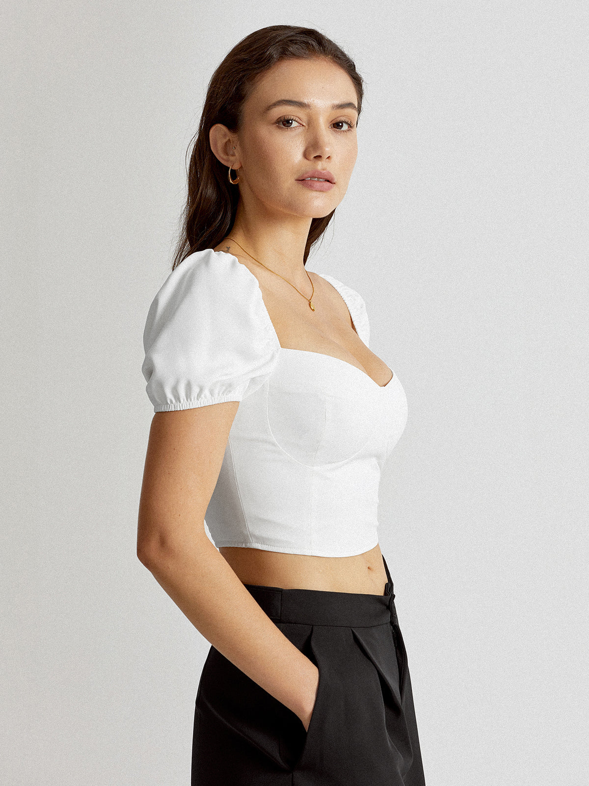 Sweetheart Contour Short Puff Sleeve Cropped Top