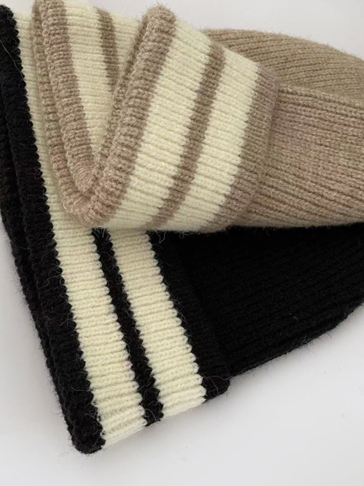 Basic Stripe Beanie