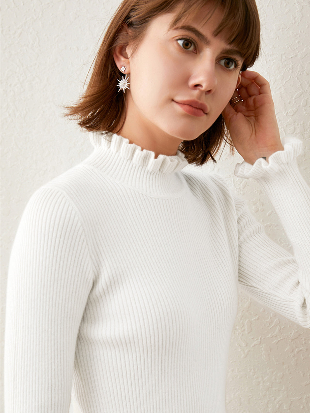 Ribbed Frilly Mock Neck Knit Top