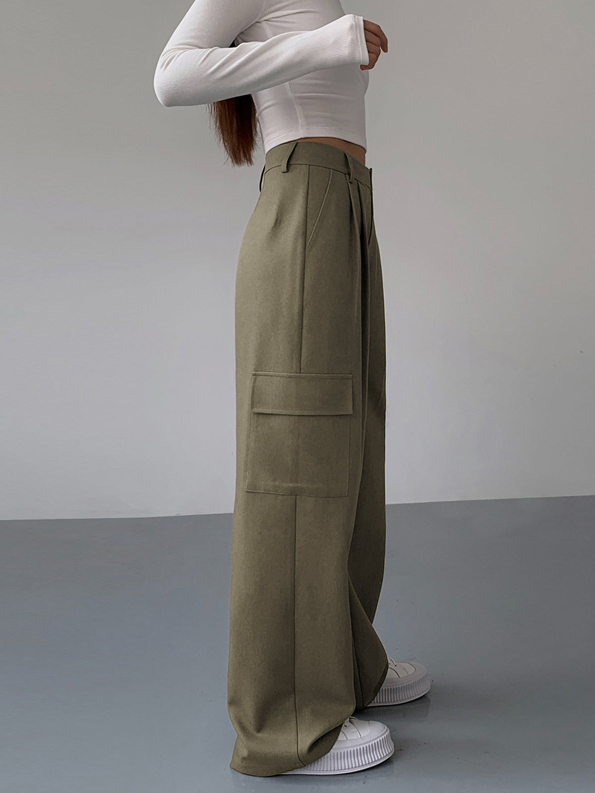 Leisure Pockets Pleated Wide Leg Pants