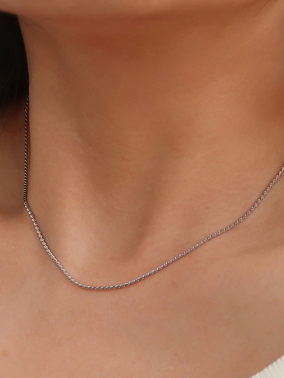 Basic Twist Necklace