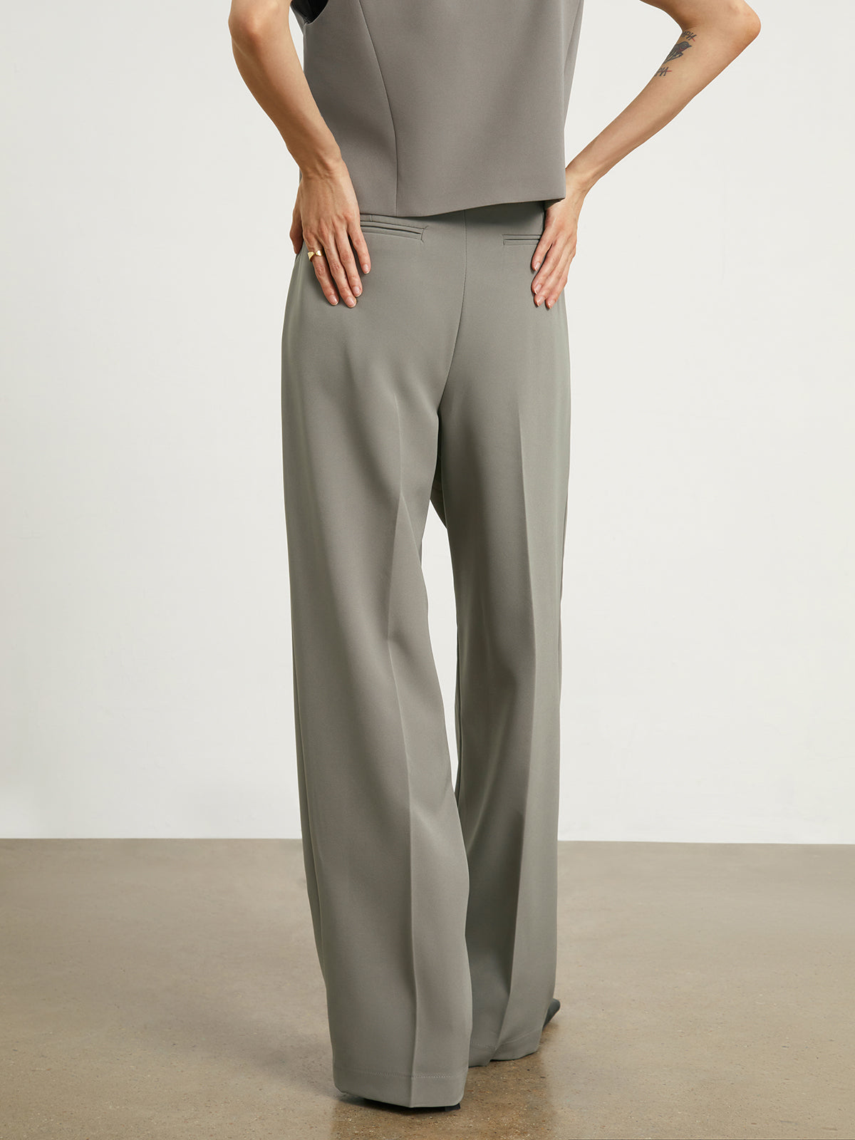 Minimalist Smart Wide Leg Pants