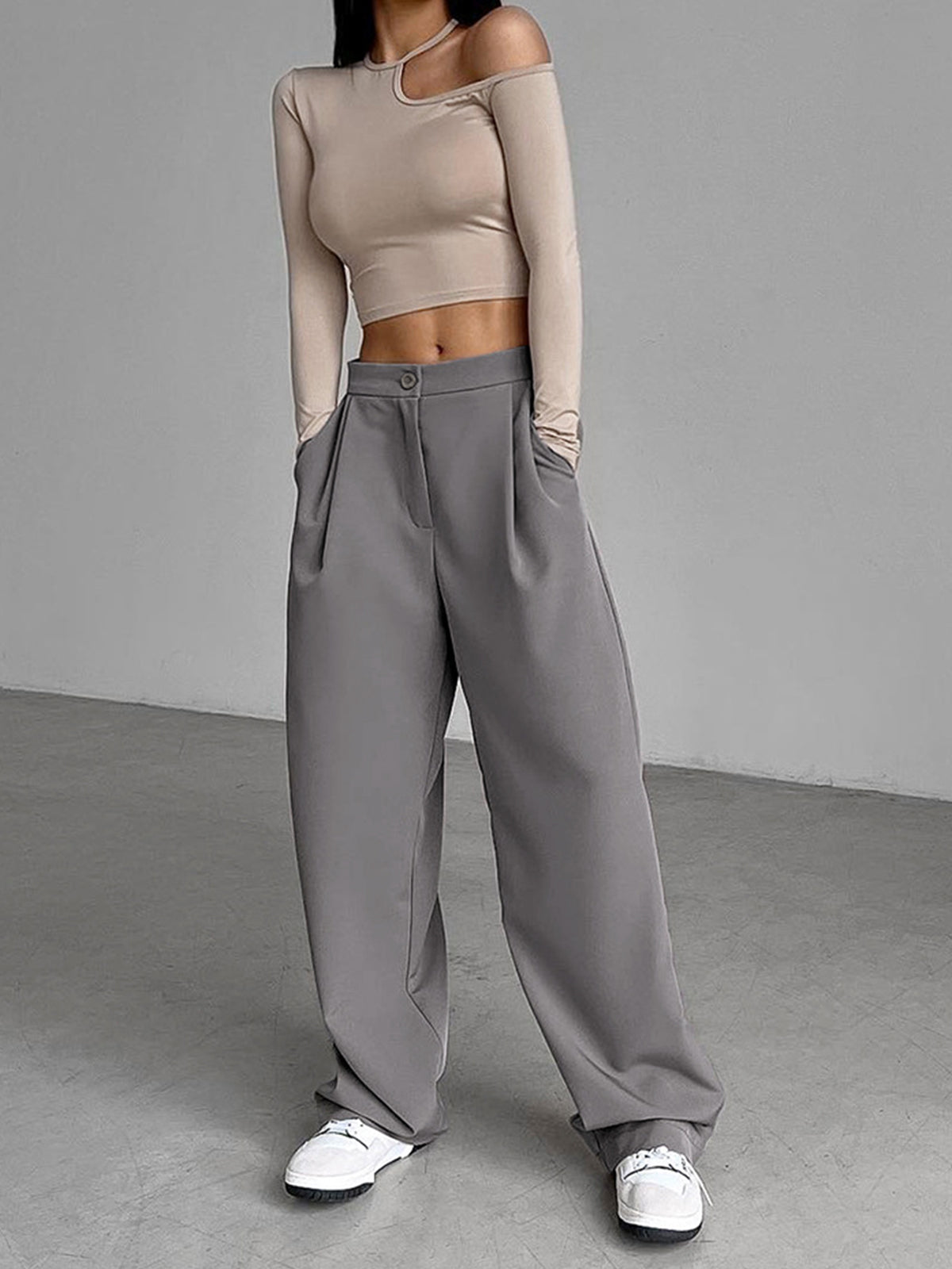 City Buttoned Wide Leg Pants