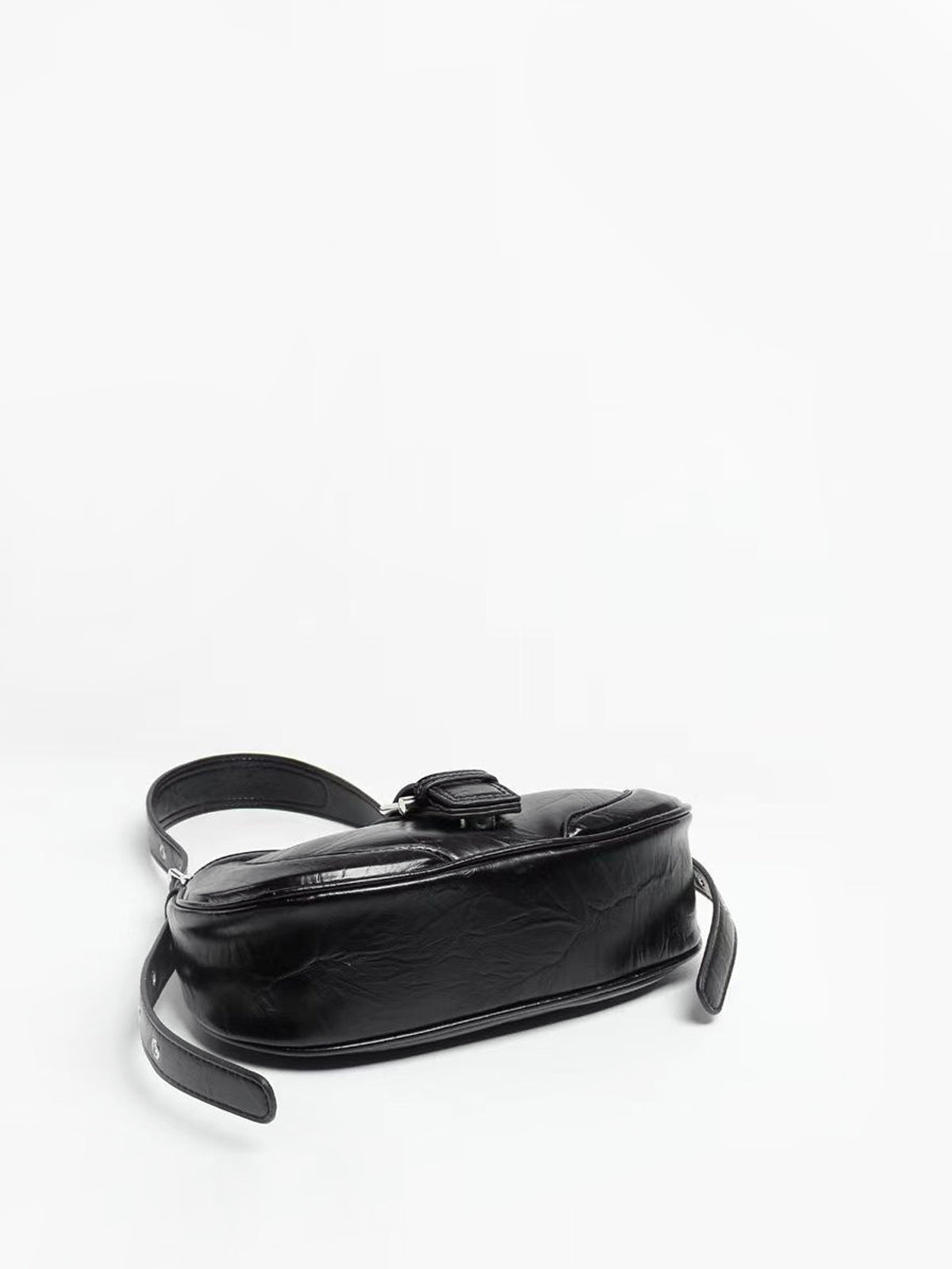 Minimal Leather Flap Bag