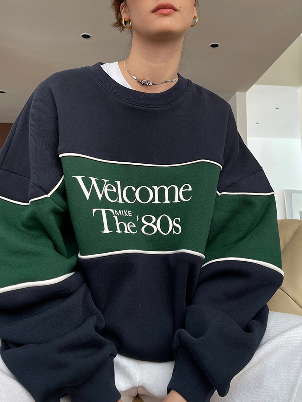 The 80s Oversized Sweatshirt