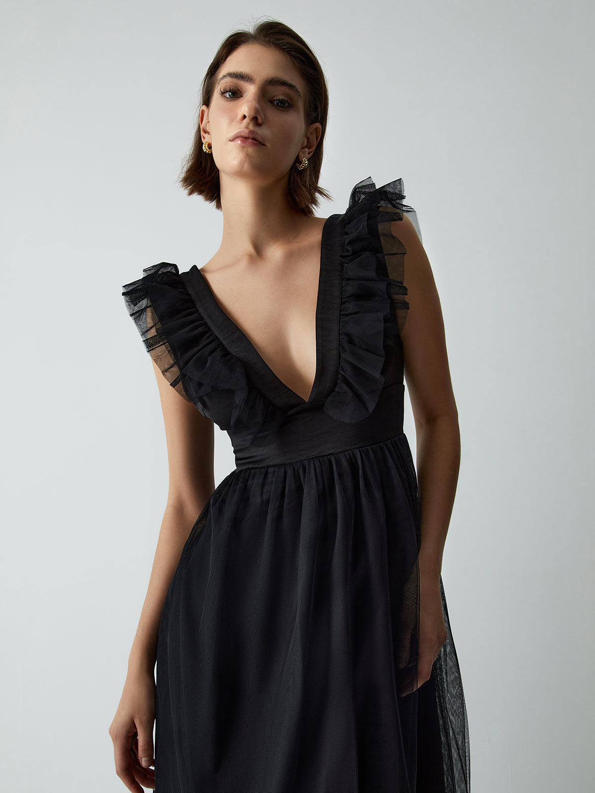 Ruffle Mesh Plunge Long Dress