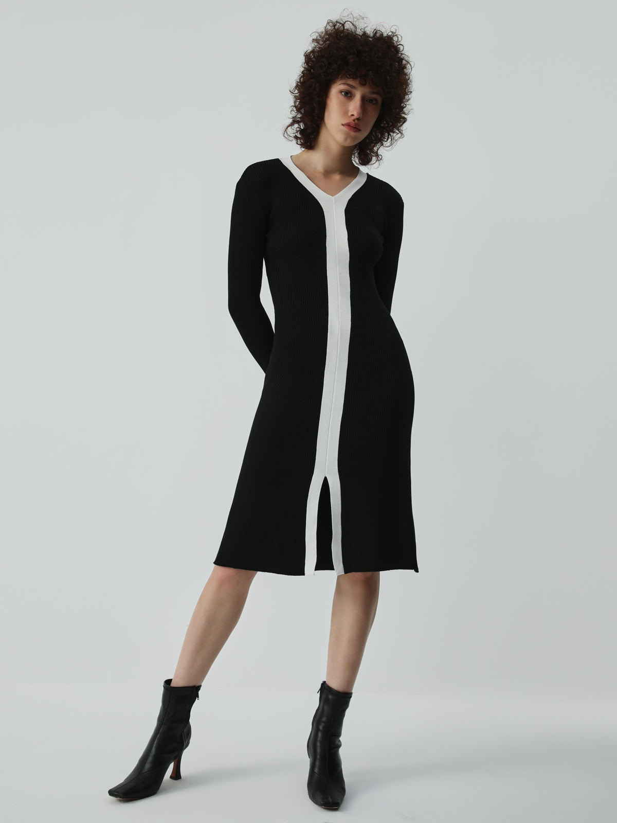 Two Tone V-Neck Long Sleeve Midi Sweater Dress